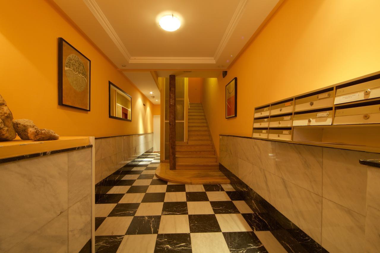Chueca Dreams Apartment Мадрид Екстериор снимка